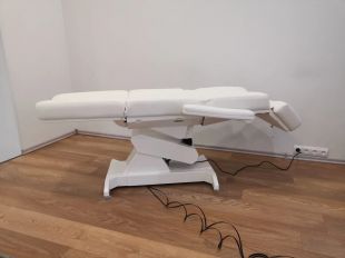 Кресло процедурное “ОД-4 Мезо” с педалями управления. 4 электропривода.